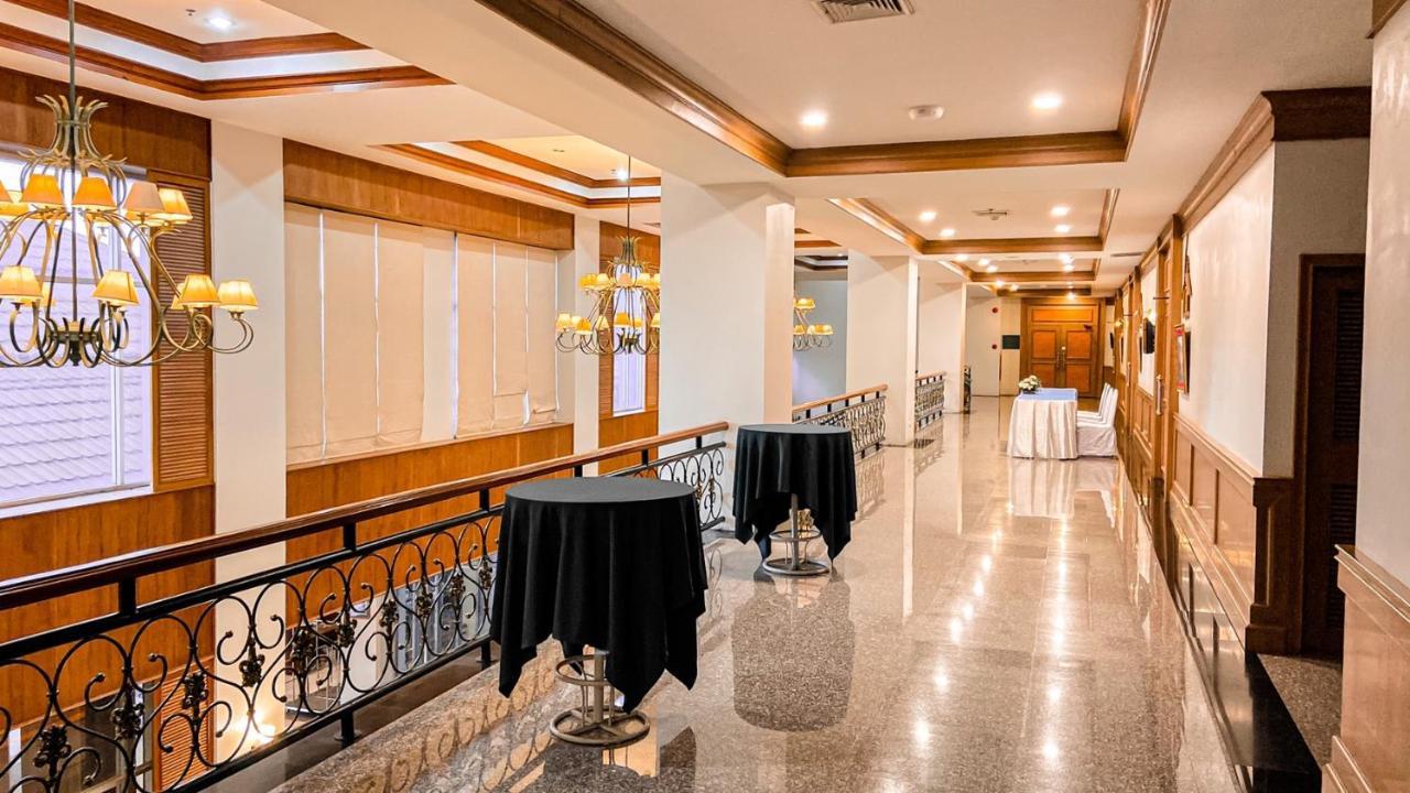 K Park Grand Hotel Sha Plus Certified Surat Thani Exterior photo