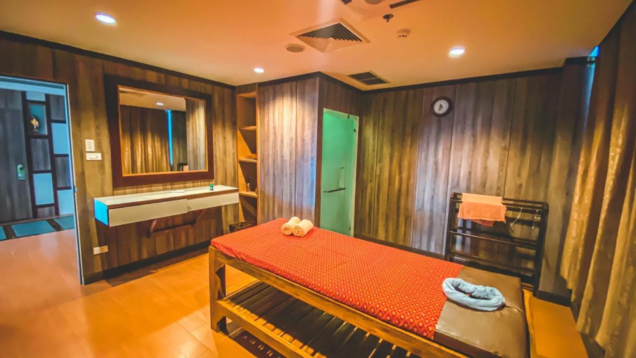 K Park Grand Hotel Sha Plus Certified Surat Thani Exterior photo